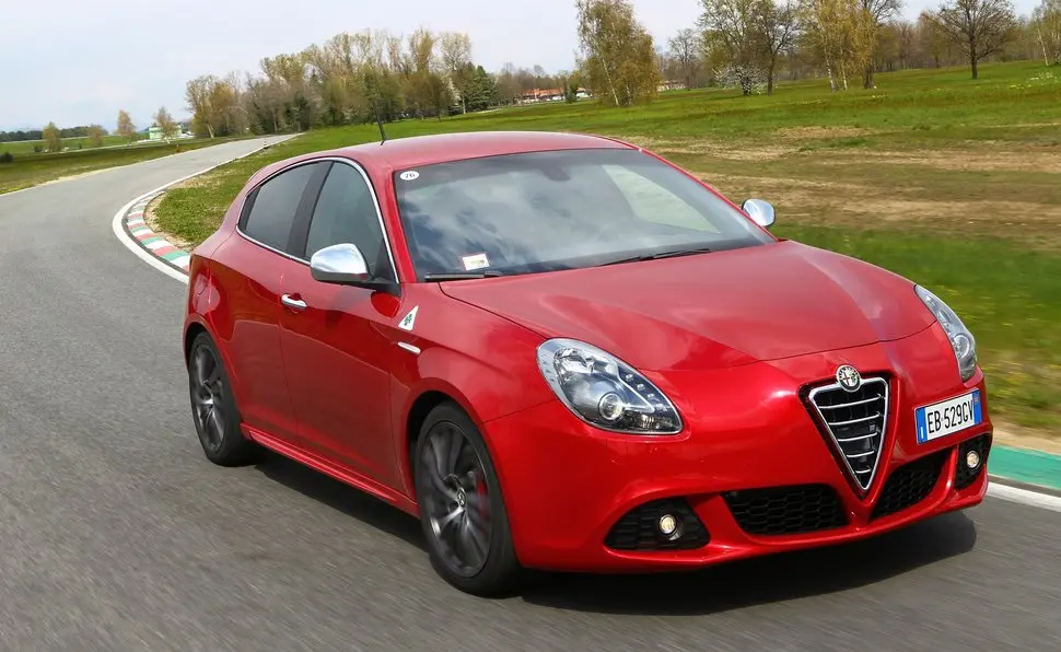Alfa Romeo Giulietta Giulietta 1.8 TBi Quadrifoglio Verde TCT 2