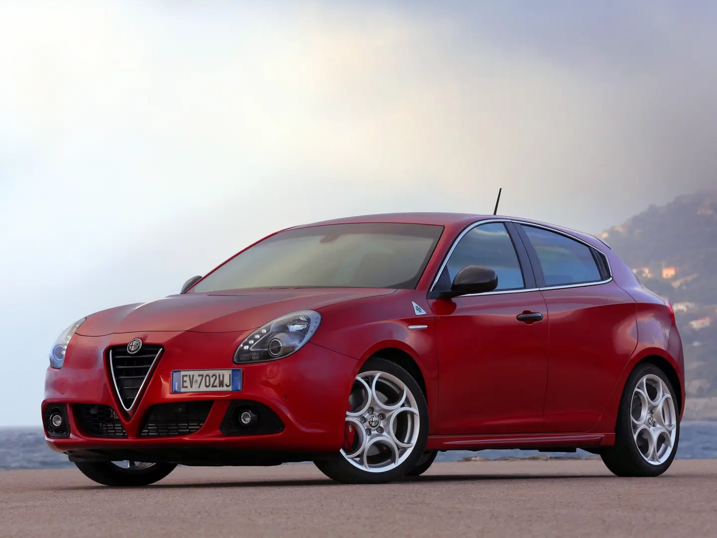 Alfa Romeo Giulietta Giulietta 1.8 TBi Quadrifoglio Verde TCT 5