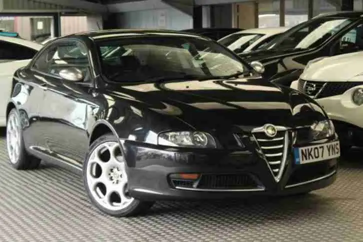 Alfa Romeo GT GT 1.9 JTD 16V Black Line 4