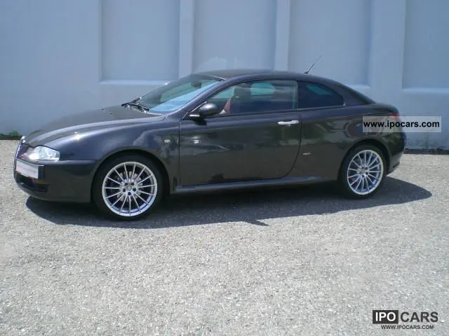 Alfa Romeo GT GT 2.0 JTS Distinctive Selespeed 3
