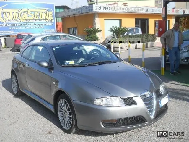 Alfa Romeo GT GT 2.0 JTS Distinctive Selespeed 4