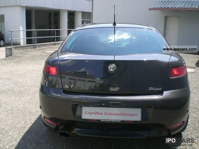 Alfa Romeo GT GT 2.0 JTS Distinctive Selespeed 7