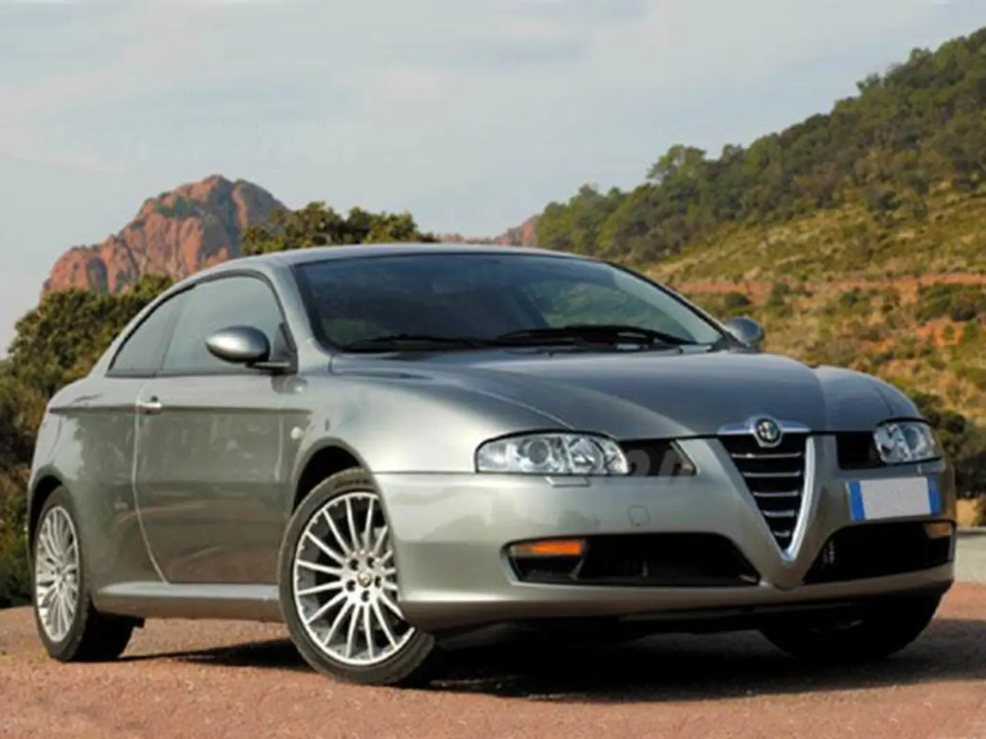 Alfa Romeo GT GT 3.2 V6 24V Distinctive 1