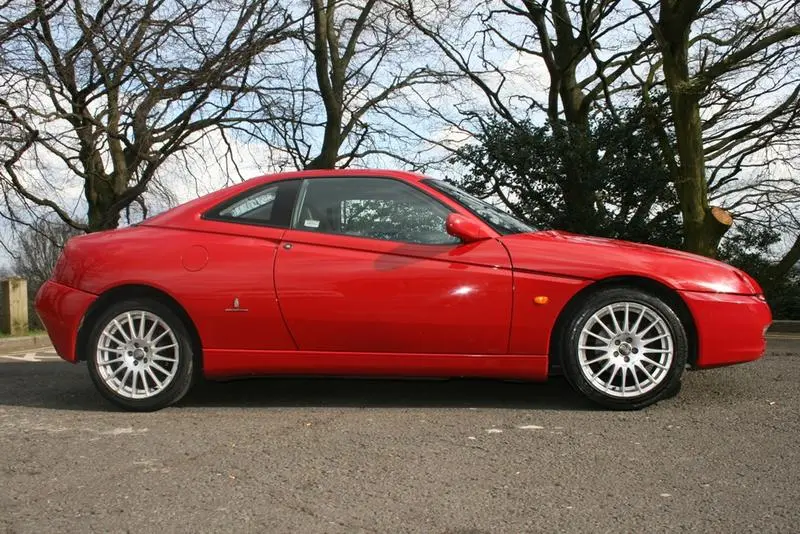 Alfa Romeo GTV GTV 2.0 TwinSpark Base 5