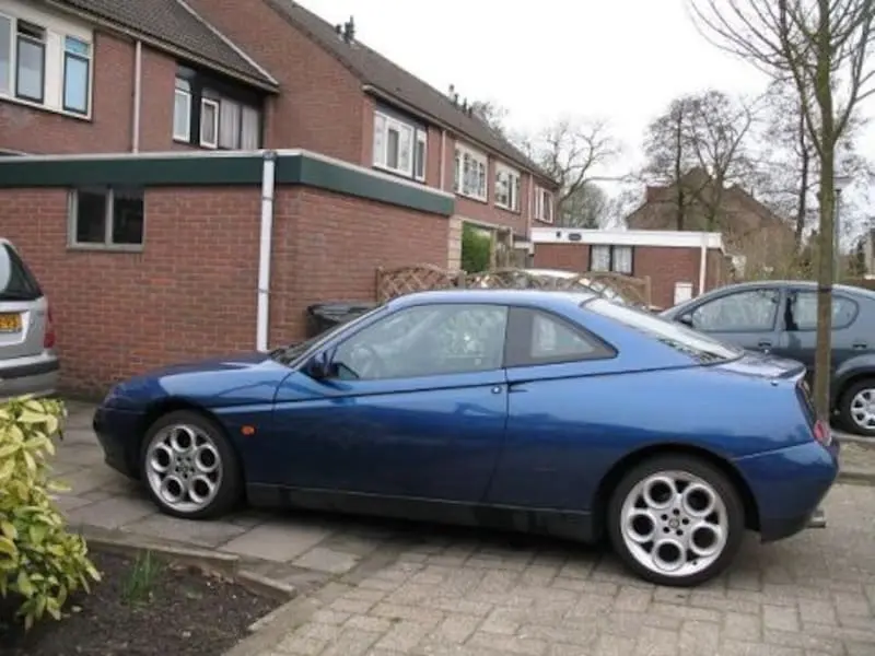Alfa Romeo GTV GTV 2.0 V6 TB 6