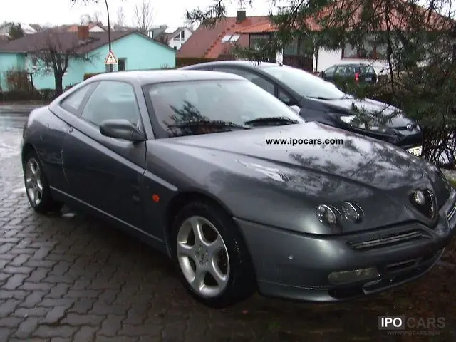 Alfa Romeo GTV GTV 2.0 V6 TB 1