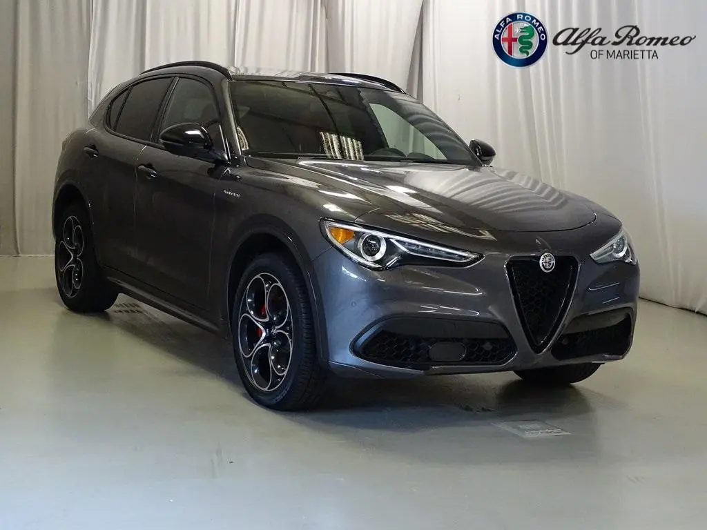 Alfa Romeo Stelvio Stelvio 2.0 AWD Veloce 3