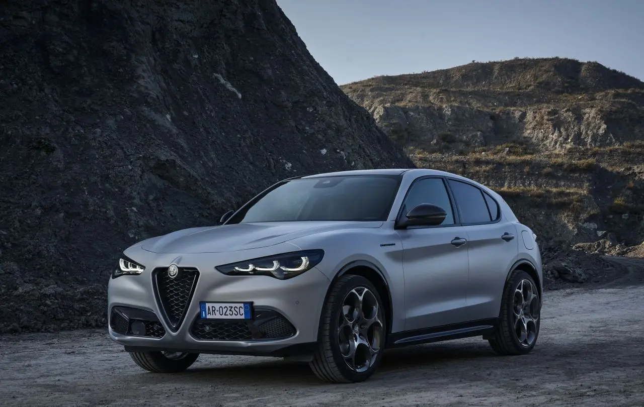 Alfa Romeo Stelvio Stelvio 2.0 Veloce 2