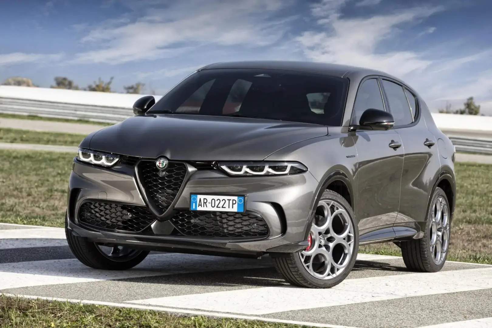 Alfa Romeo Tonale Tonale 1.3 Plug-in Hybrid EAWD 4x4 6