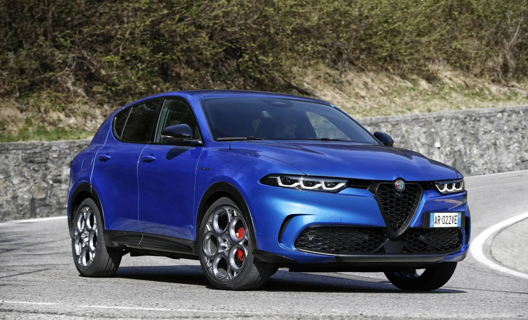 Alfa Romeo Tonale Tonale 1.6 Sprint DCT	 6