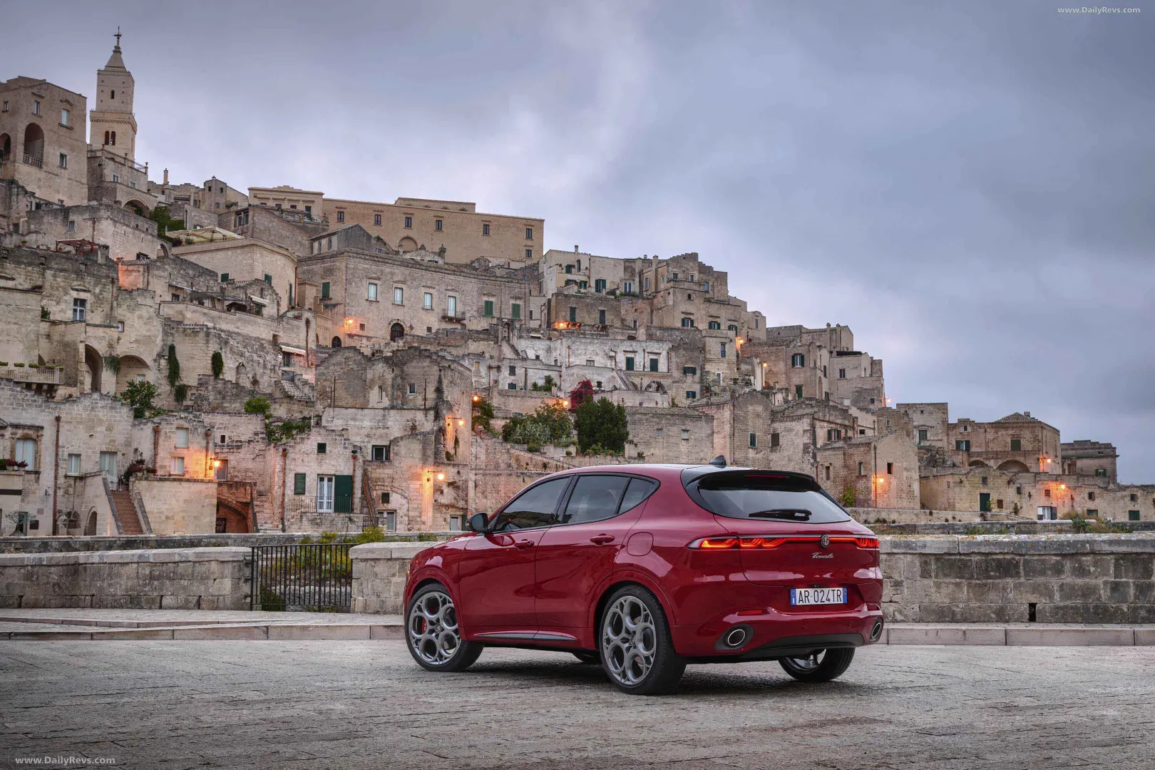 Alfa Romeo Tonale Tonale 1.6 Tributo DCT 4X2 4