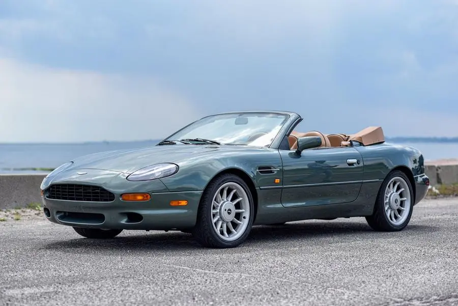 Aston Martin DB7 DB7 Volante Volante 1