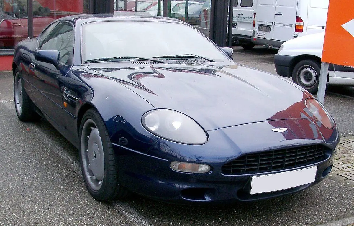Aston Martin DB7 DB7 Volante Volante 4
