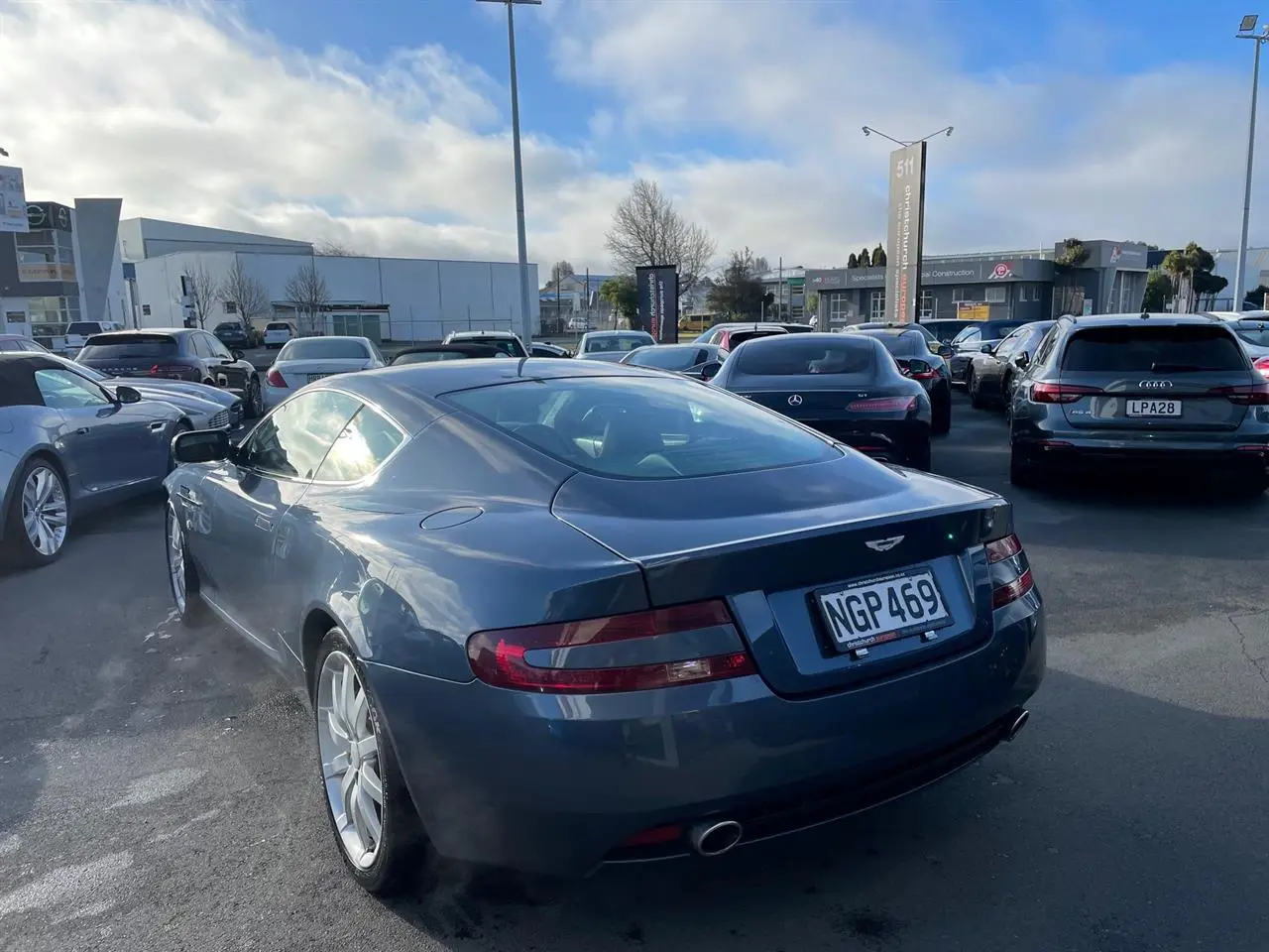 Aston Martin DB9 DB9 6.0 W12 4