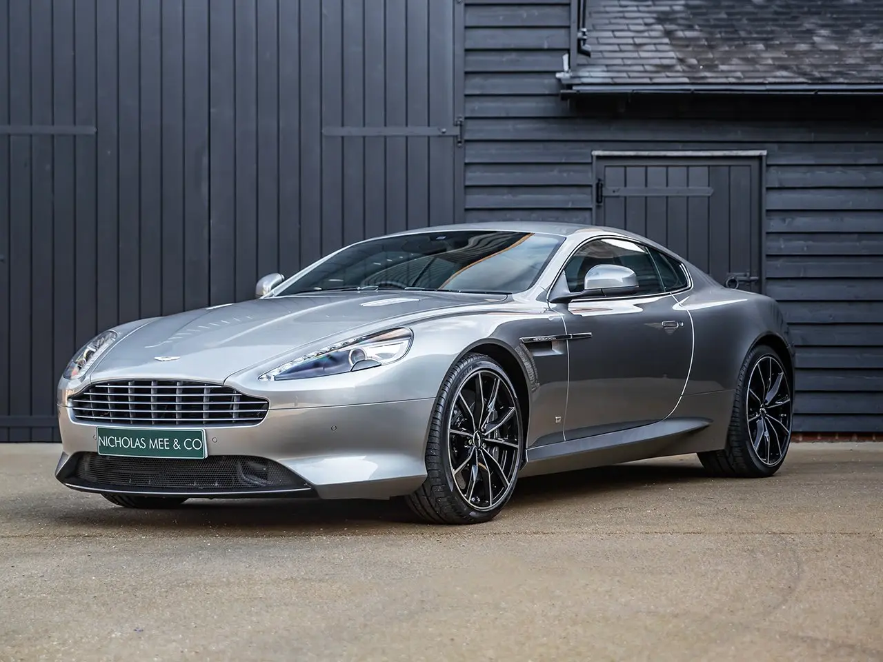 Aston Martin DB9 DB9 GT 6.0 V12 007 Bond Edition Touchtronic 1