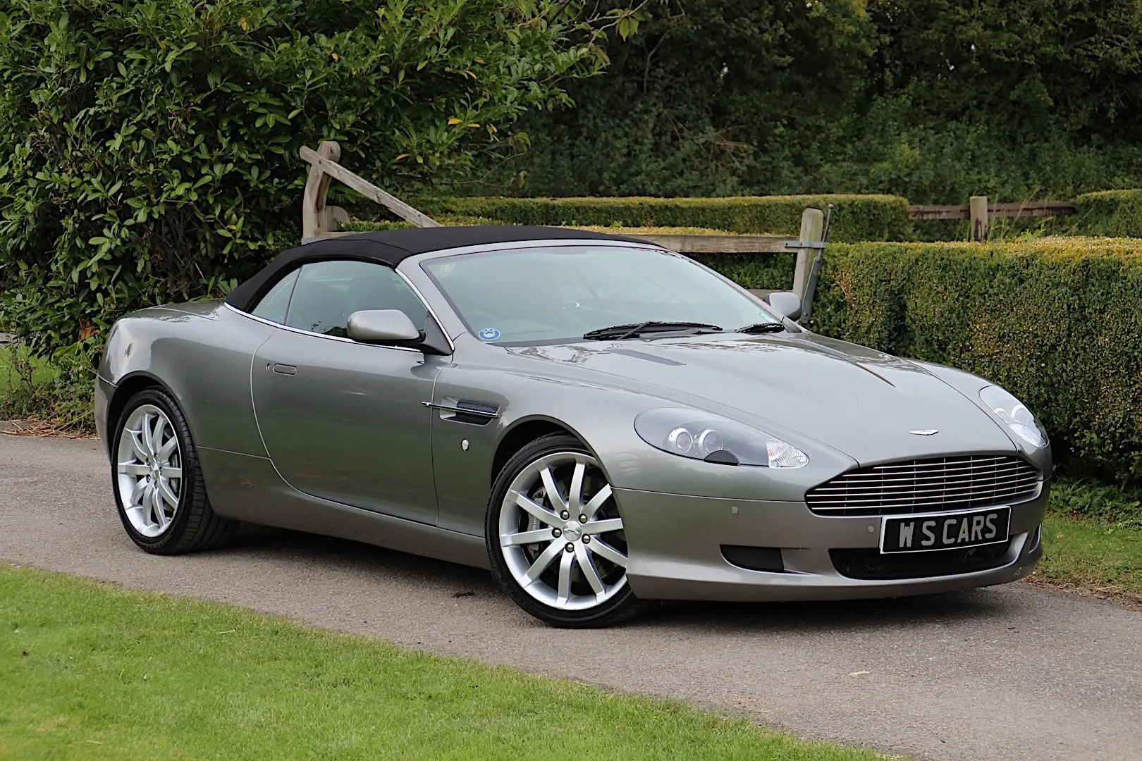 Aston Martin DB9 DB9 Volante 6.0 V12 3