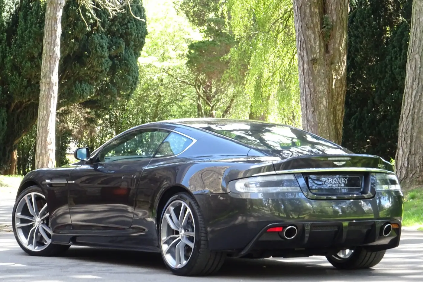 Aston Martin DBS DBS 6.0 V12 1