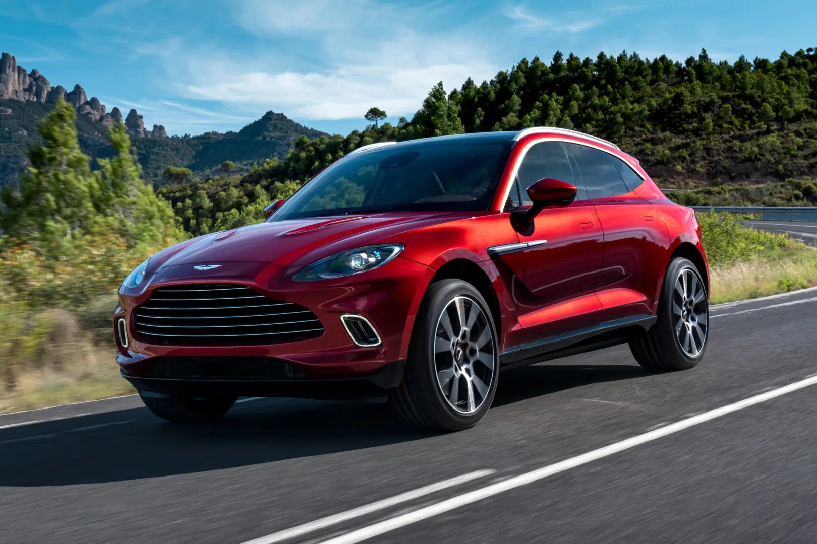 Aston Martin DBX DBX 4.0 V8 3