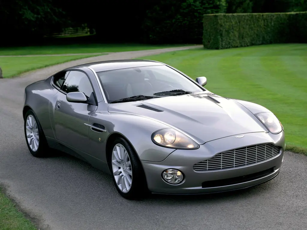 Aston Martin Vanquish Vanquish V12 3