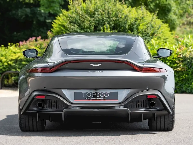 Aston Martin Vantage Vantage 4.0 V8 4