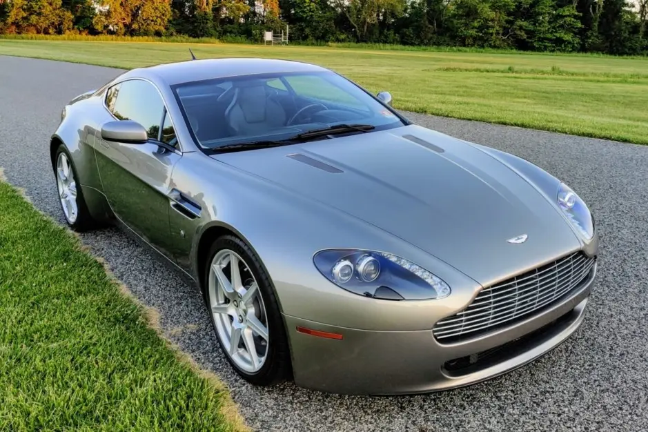 Aston Martin Vantage Vantage 4.3 V8 4