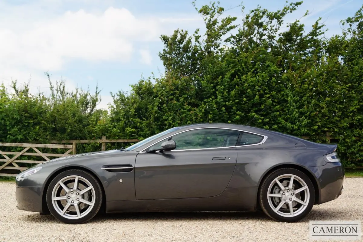Aston Martin Vantage Vantage 4.3 V8 Sportshift 0
