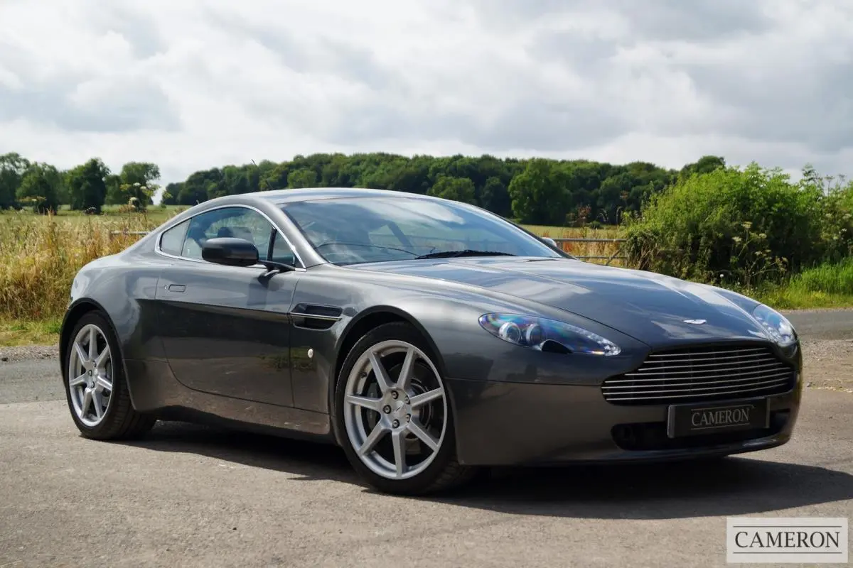 Aston Martin Vantage Vantage 4.3 V8 Sportshift 6
