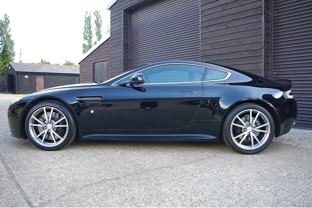 Aston Martin Vantage Vantage 4.7 V8 Sportshift 2