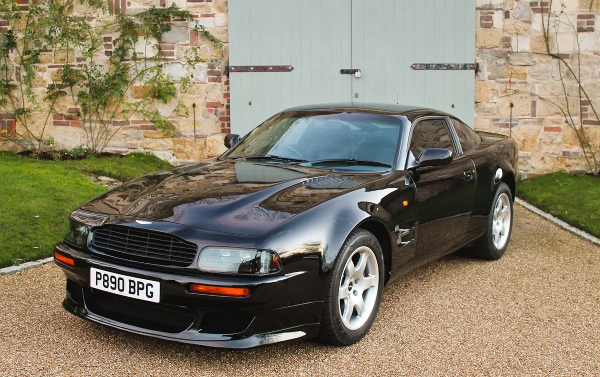 Aston Martin Vantage Vantage Vantage 1