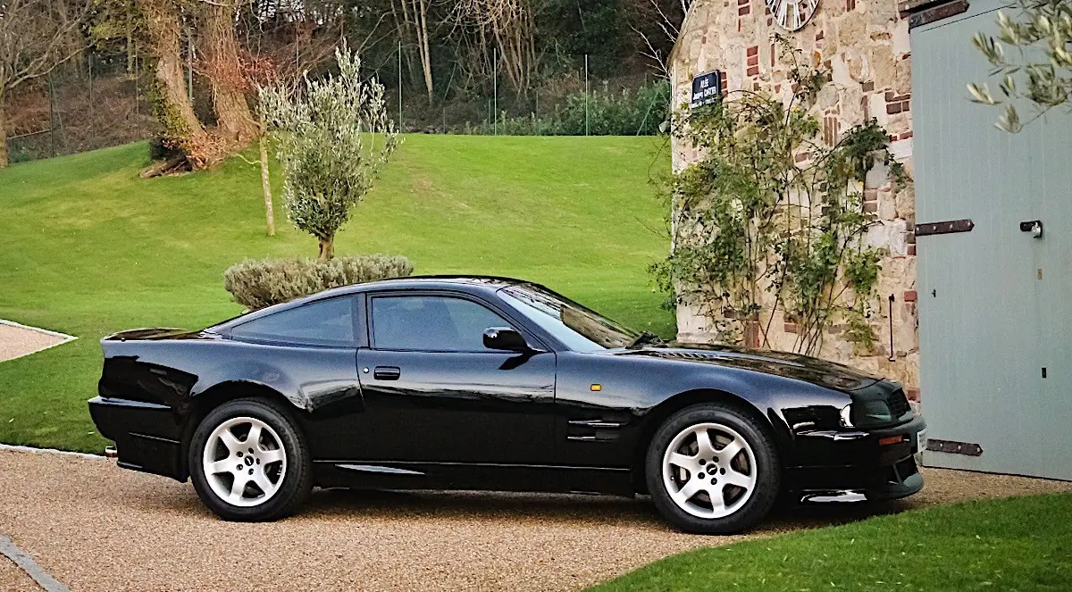 Aston Martin Vantage Vantage Vantage 4