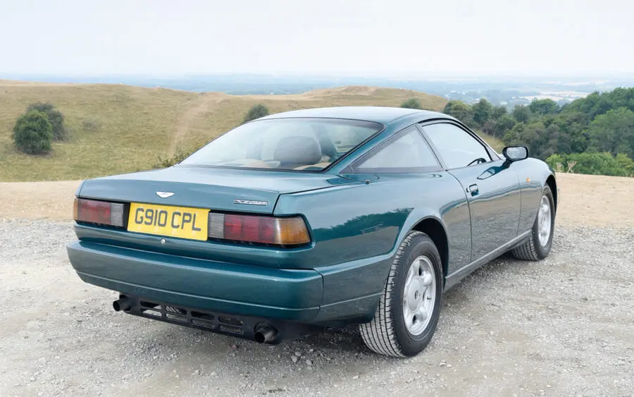Aston Martin Virage Virage 5.3 V8 4
