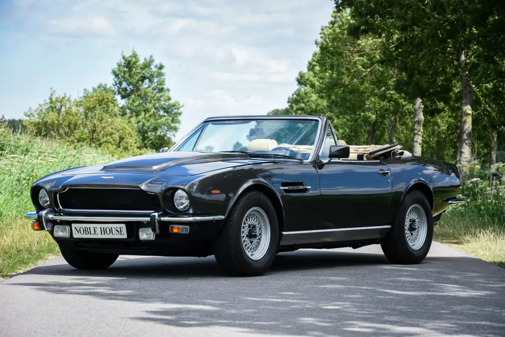 Aston Martin  Volante 5.3 V8 1