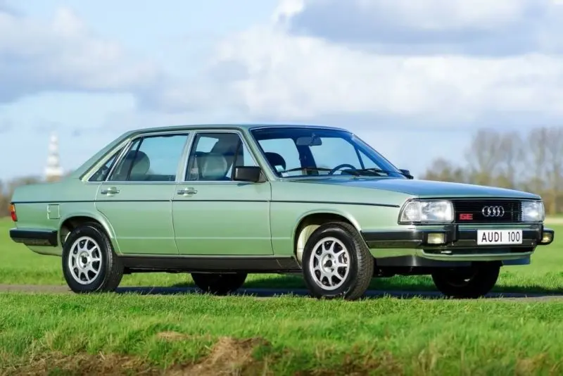 Audi  100 1.6 CL 3