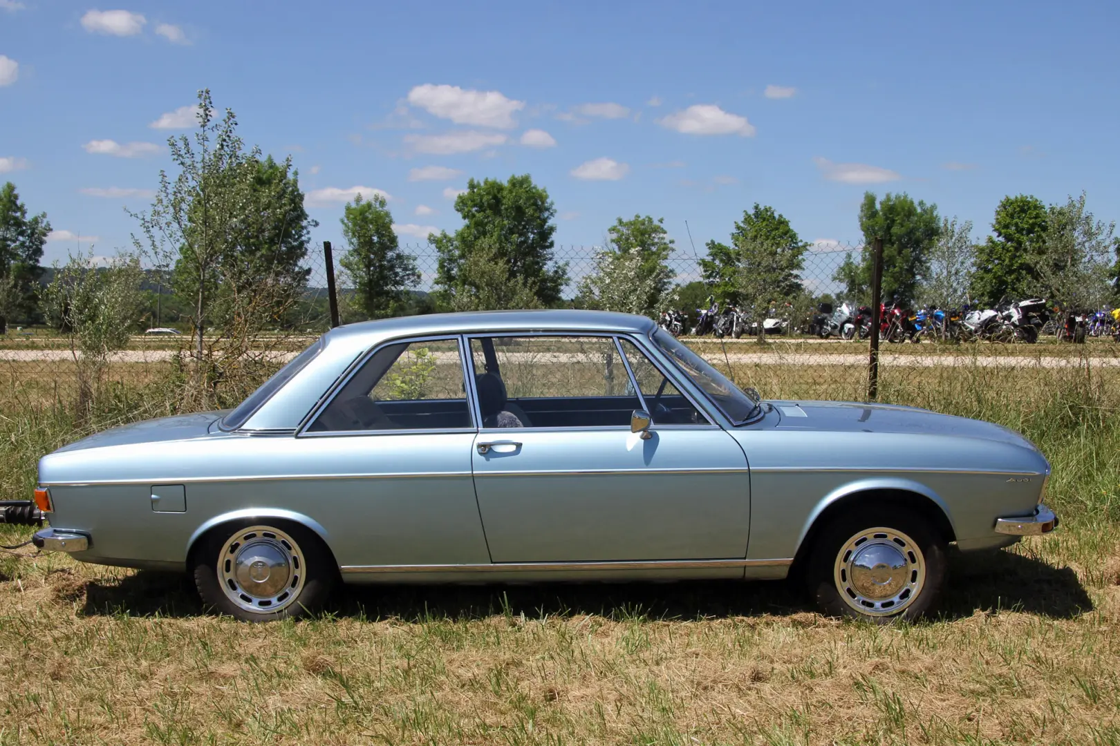 Audi  100 1.6 CL 0