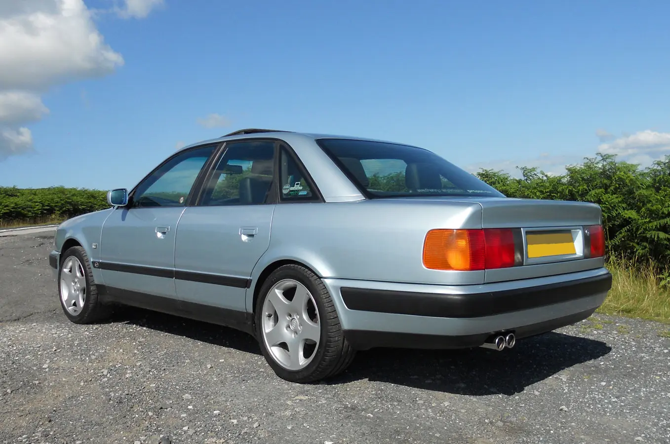 Audi  100 2.0 16V 5