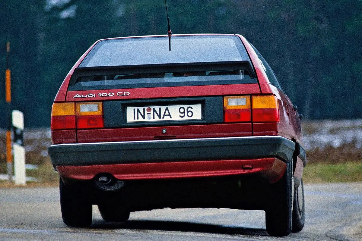 Audi  100 2.3 CD 5