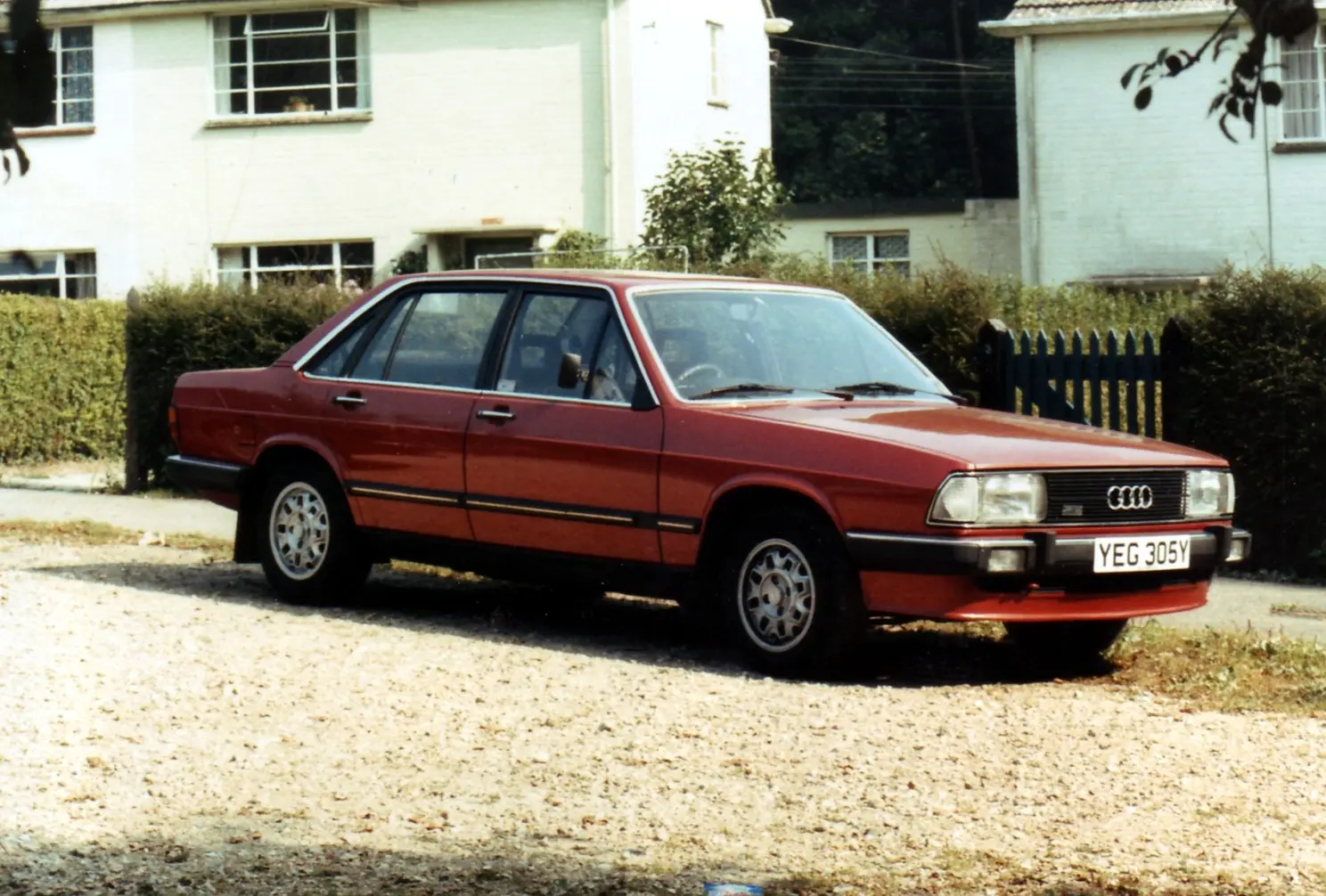 Audi  100 1.8 6