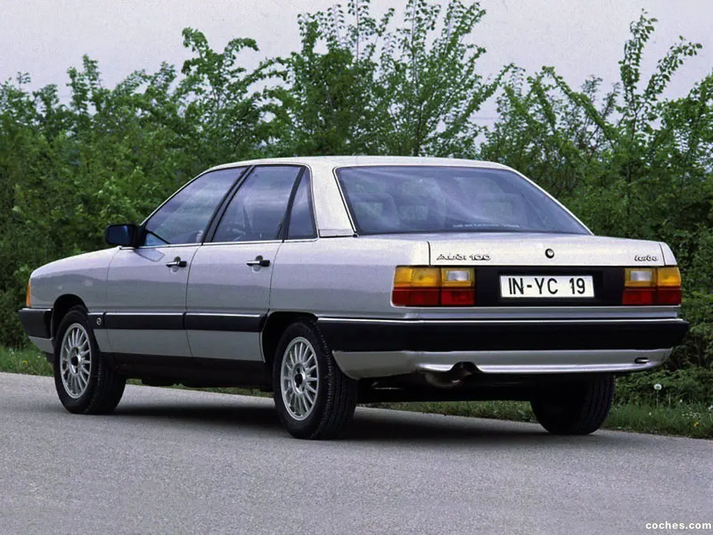 Audi  100 2.0 D 7