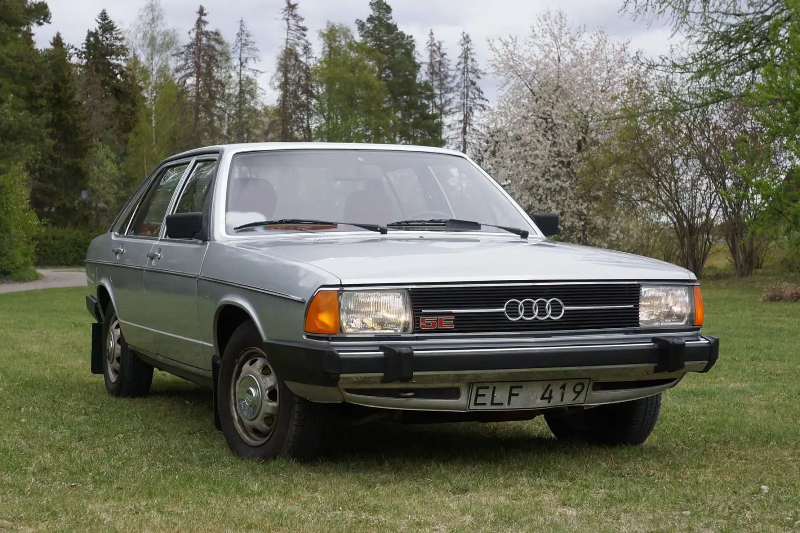 Audi  100 2.0 D CD 6