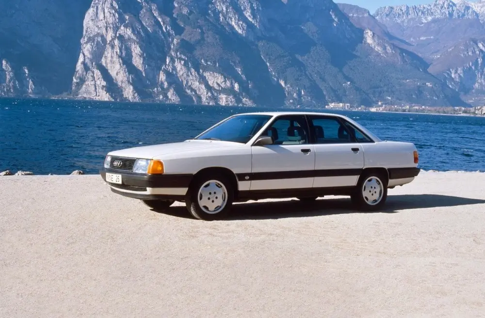 Audi  100 2.2 CD 6