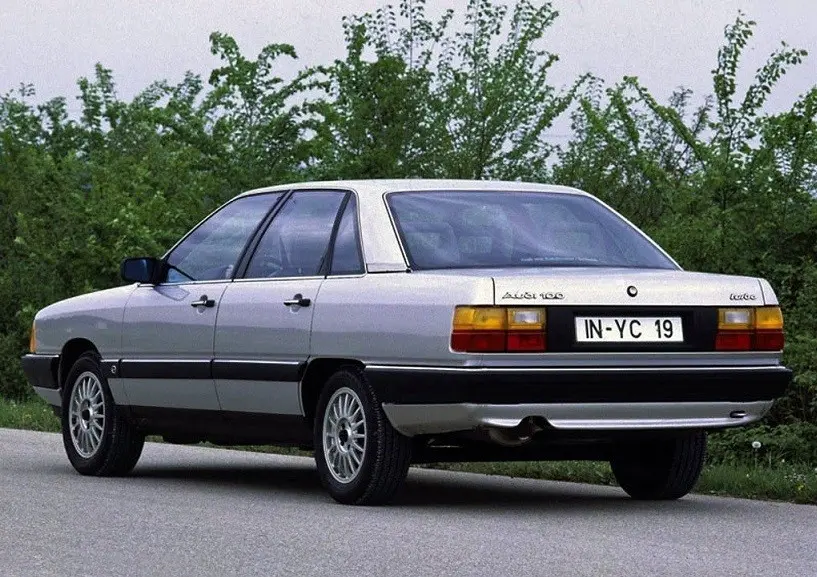 Audi  100 2.3 CD 2