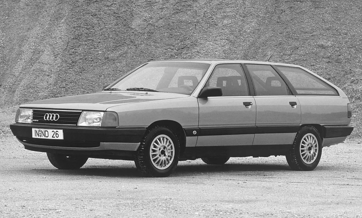 Audi  100 2.2 CD 7