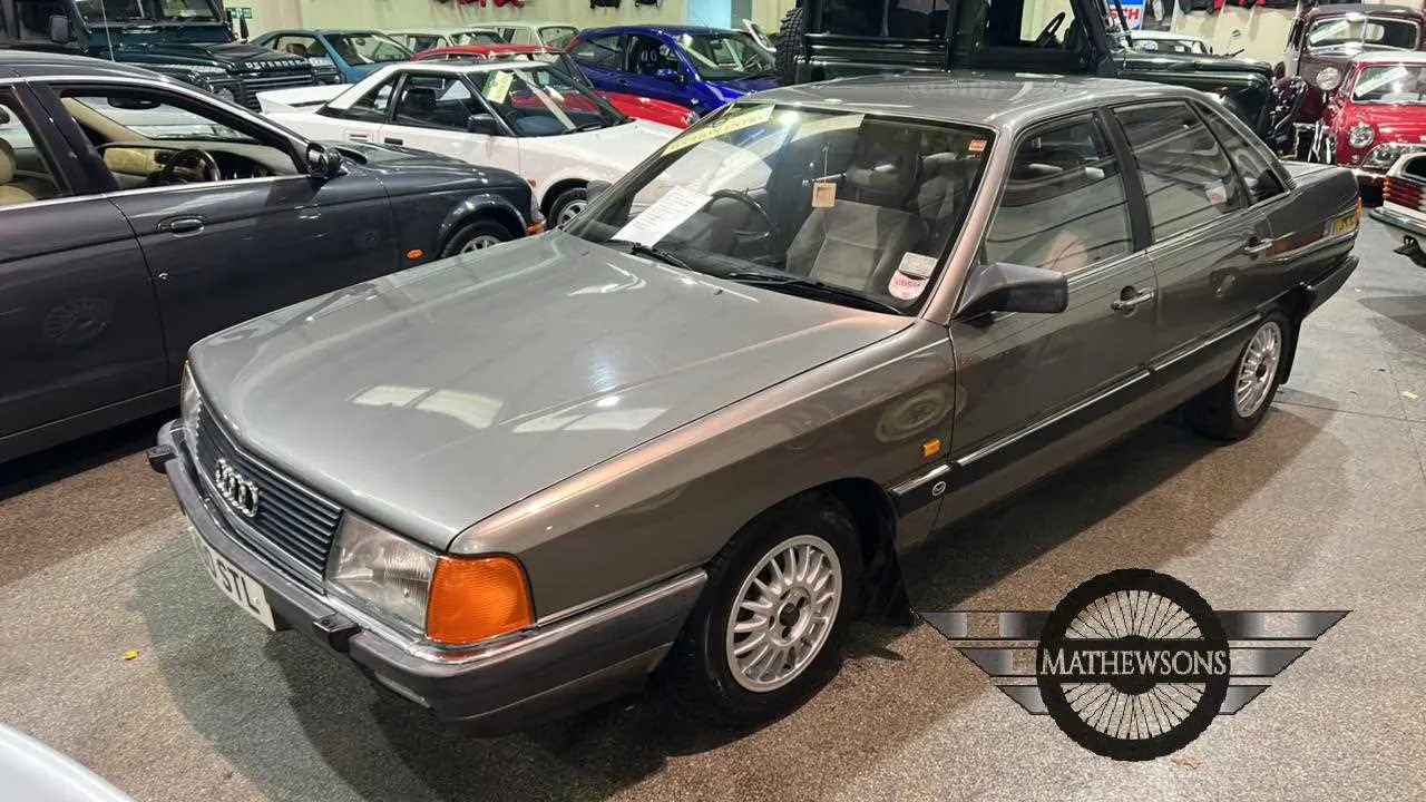 Audi  100 2.0 CD 2