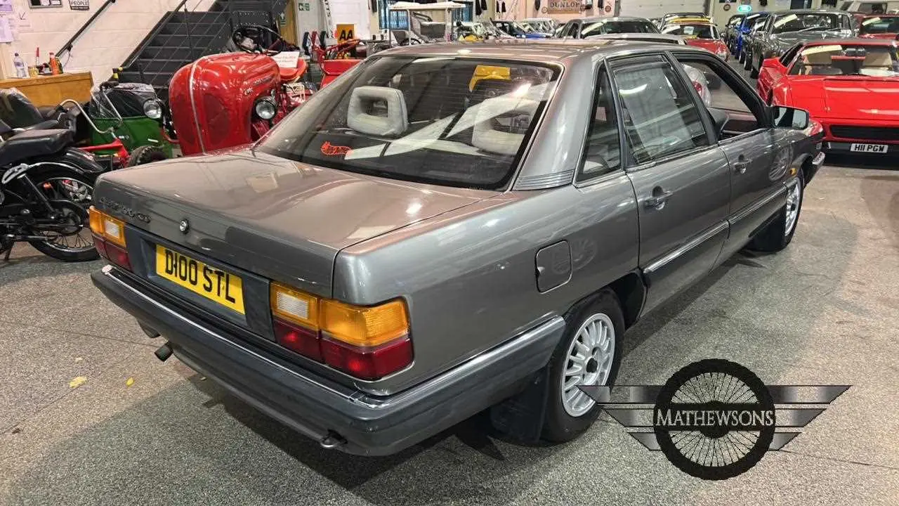Audi  100 2.0 CD 3