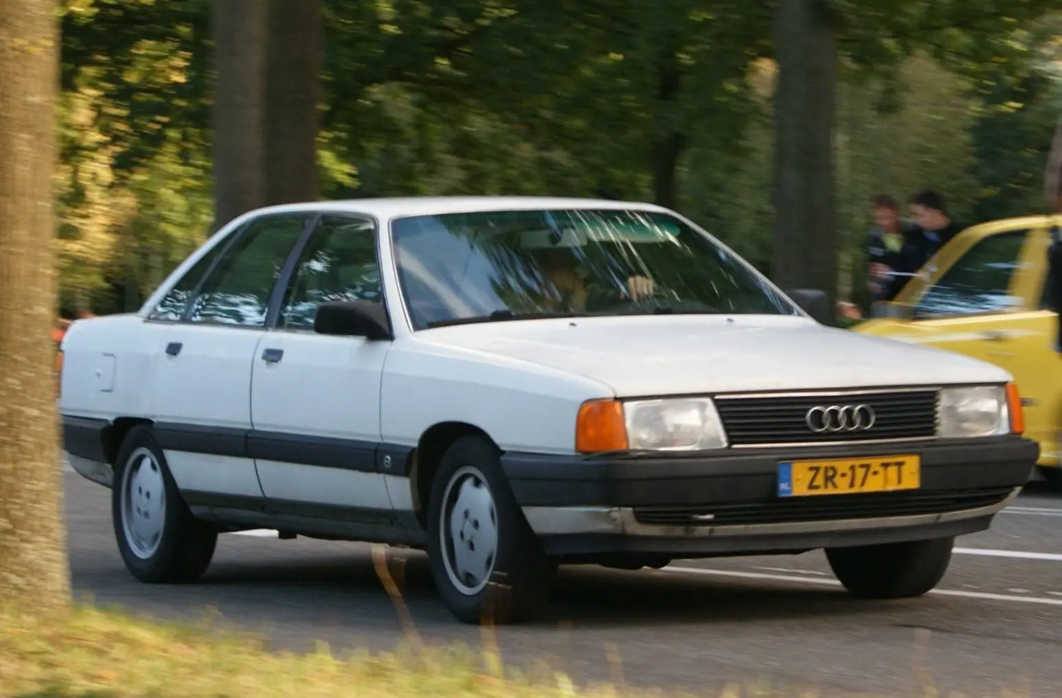 Audi  100 2.3 Quattro 4