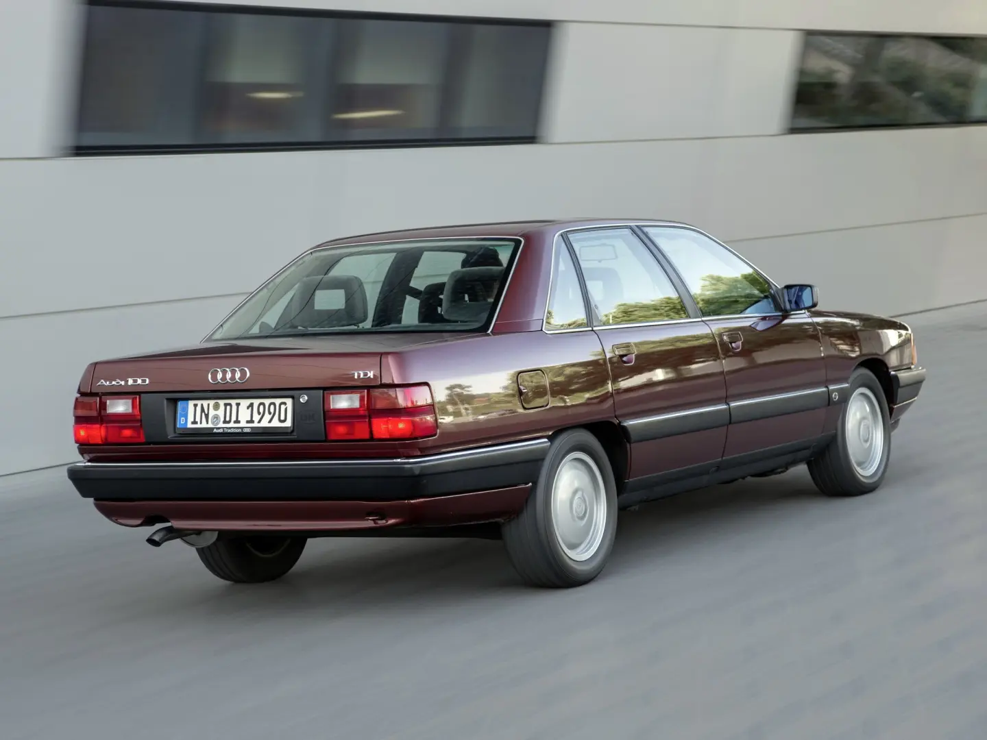 Audi  100 2.8 Quattro 5