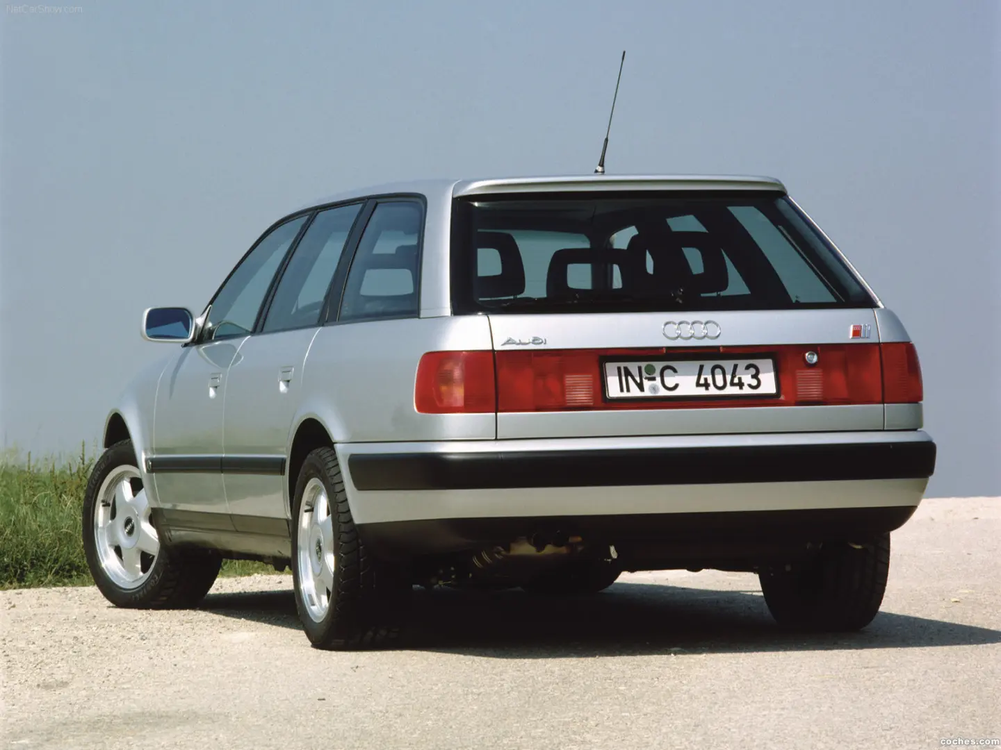 Audi  100 Avant 2.5 TDI 1