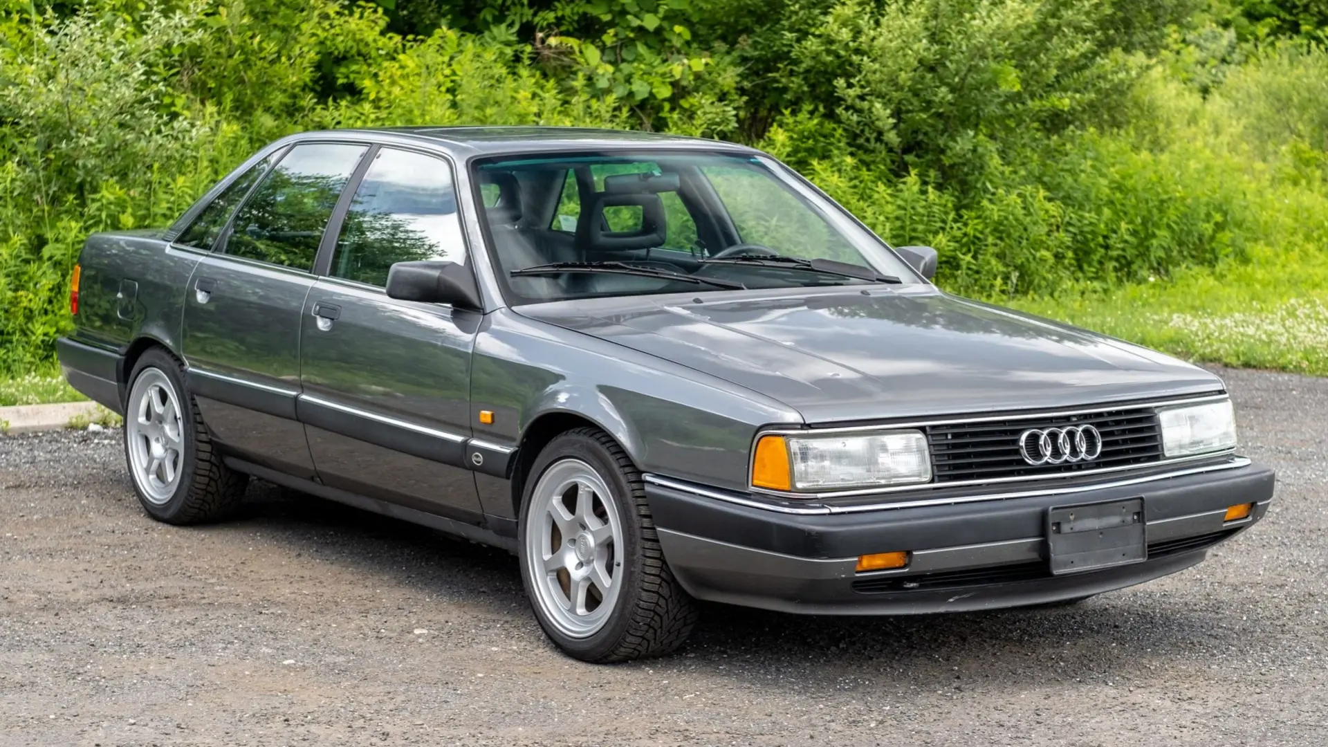 Audi  200 2.1 E 5