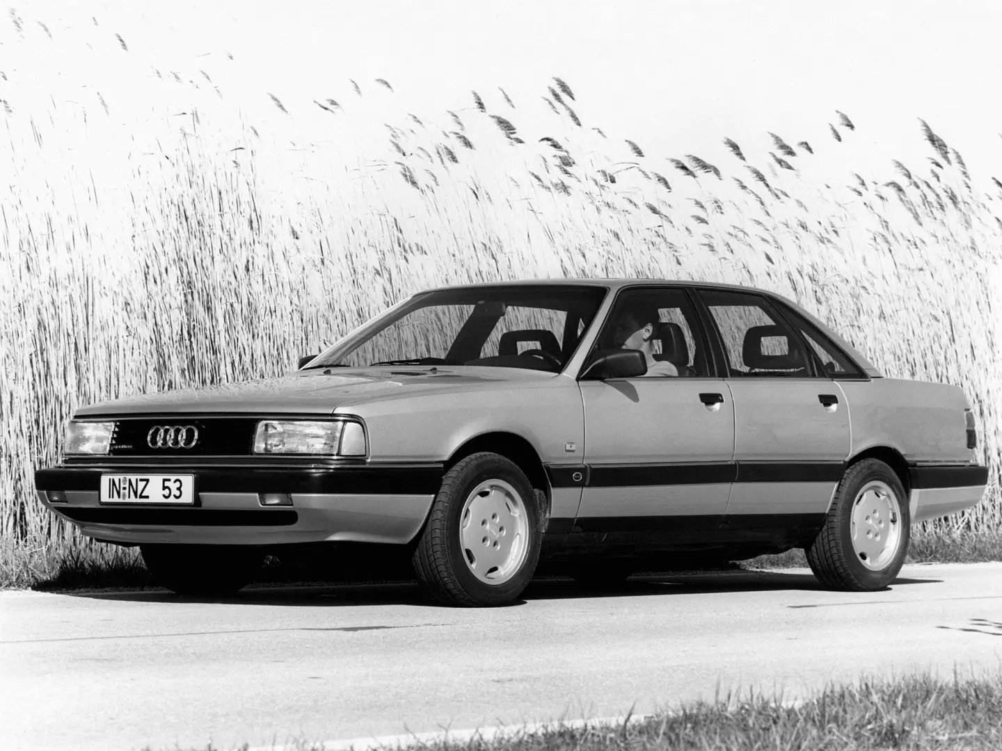 Audi  200 2.1 Quattro 6
