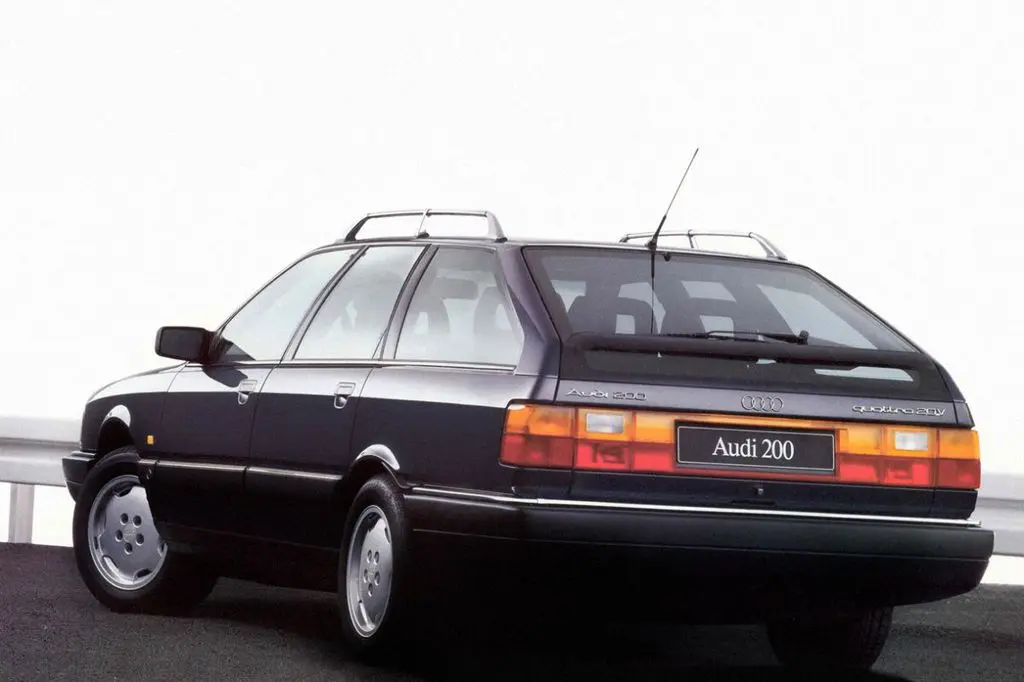 Audi  200 2.2 Quattro 5